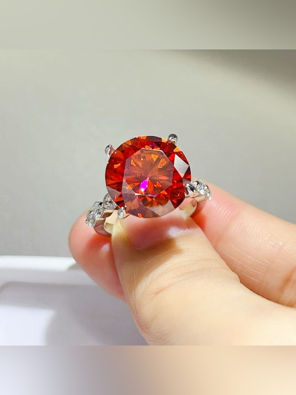 10 Carat Moissanite 925 Sterling Silver Ring